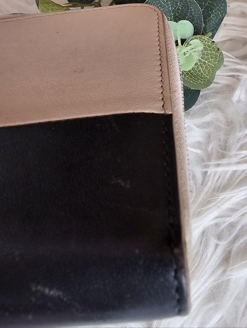Celine Long Leather Zip Around Wallet Color-block Beige and Black - Preloved - Picture 8 of 13